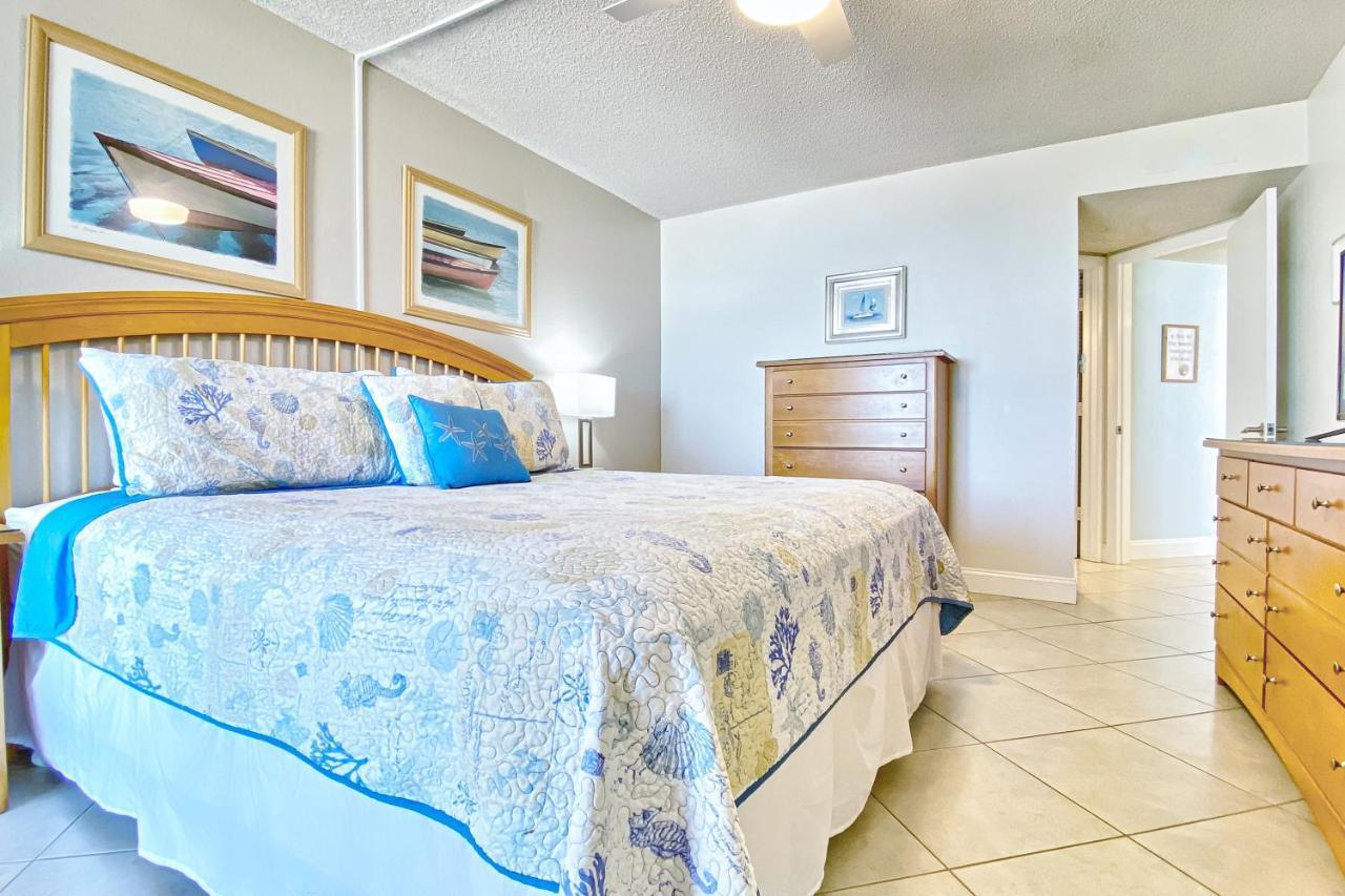 Lighthouse Towers 704 Apartment Clearwater Beach Bagian luar foto